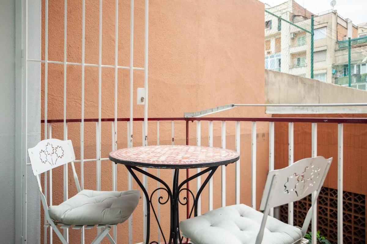 Next To Sagrada Familia 4-Bedroom Apartment Barcelona Eksteriør billede