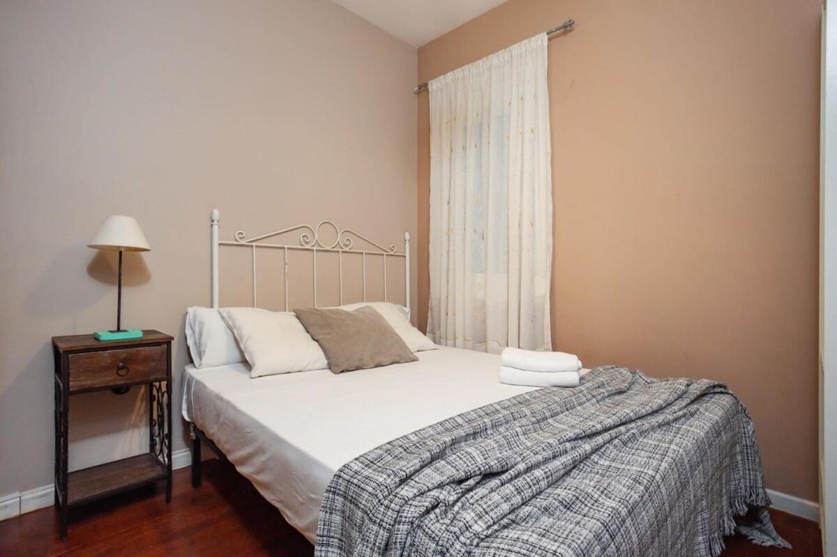 Next To Sagrada Familia 4-Bedroom Apartment Barcelona Eksteriør billede